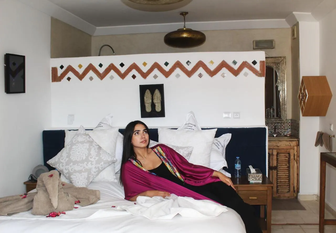 Riad Luxe Location Le Grizzly Marrakesh Guest house